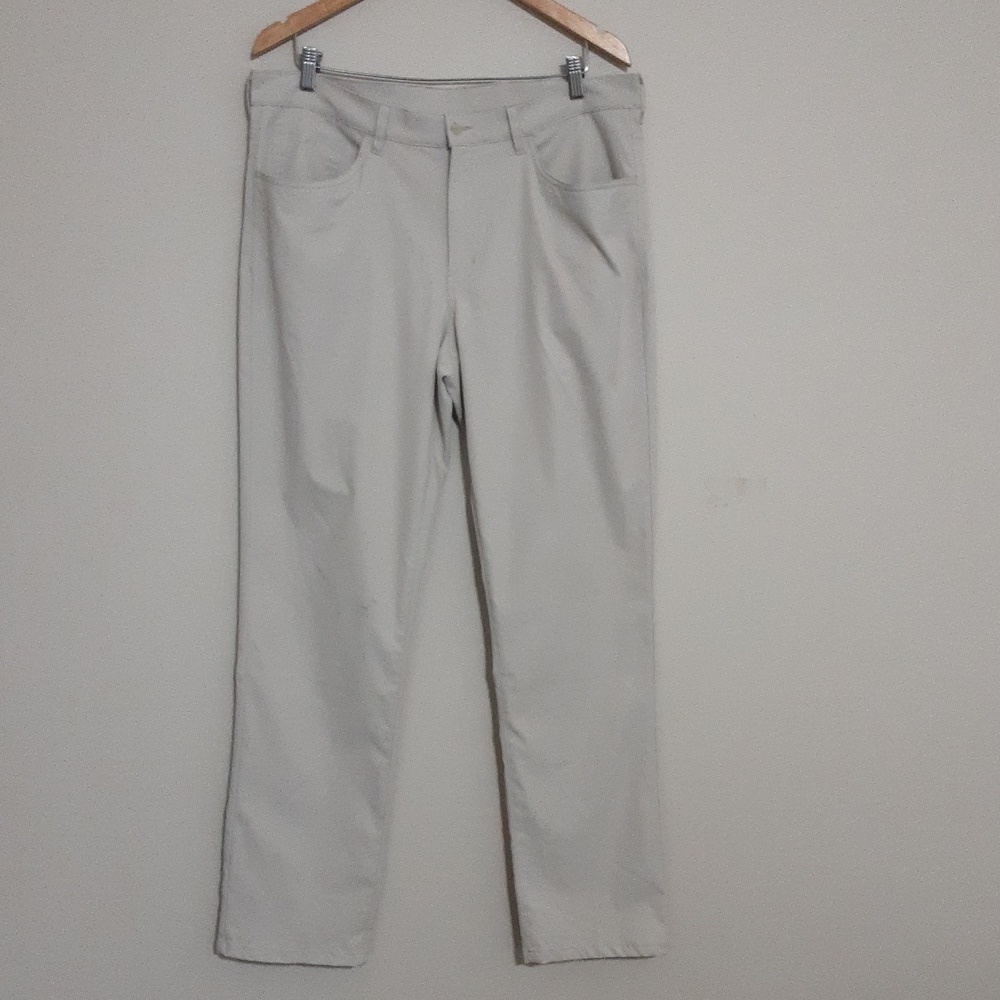 Men's  performance pants men 36X32 beige casual camp golf outdoor hiking